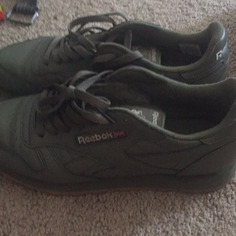 Shoes - Picture 2 of 2